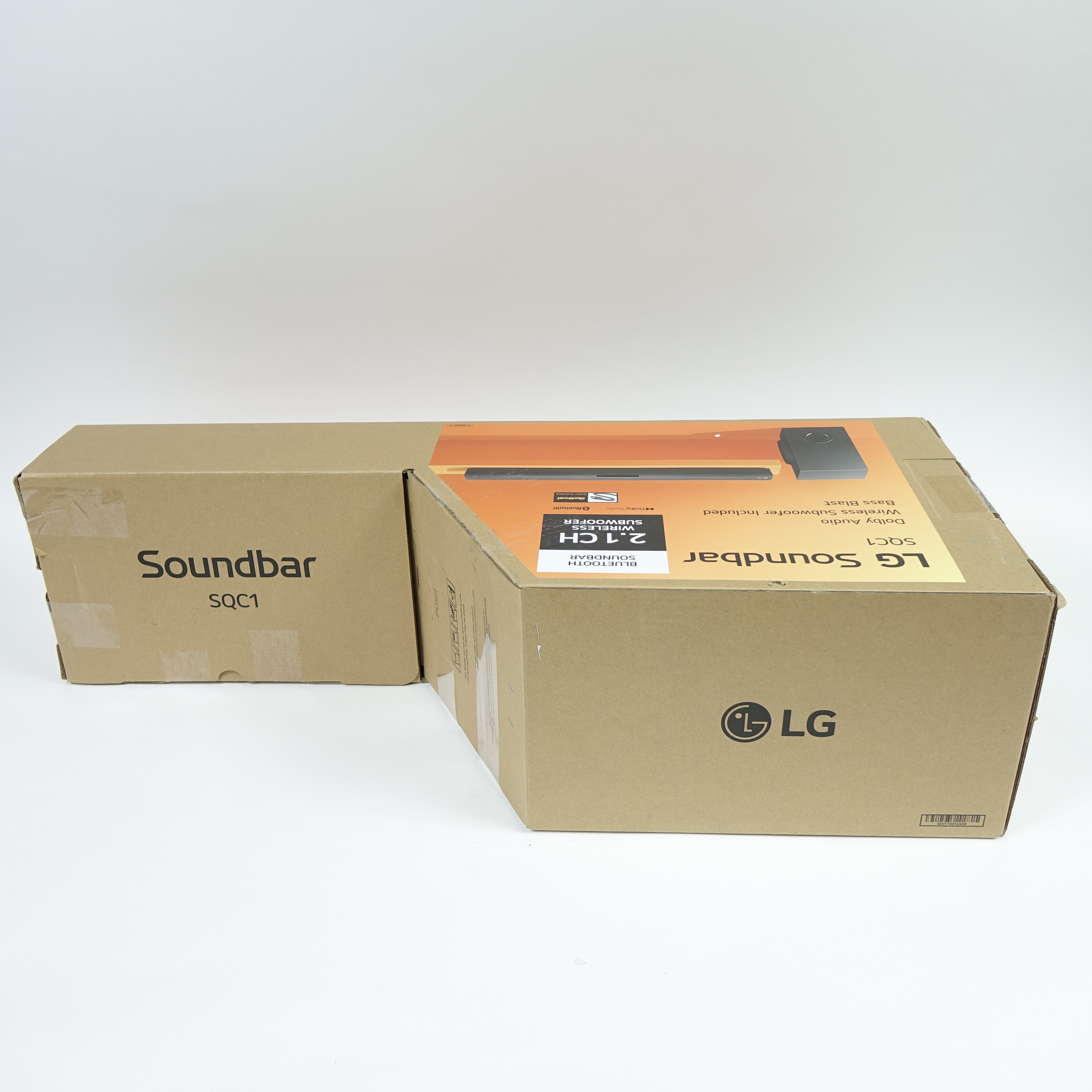 LG SQC1 2.1 Ch 160W Soundbar Bluetooth with Wireless Subwoofer - Black - Picture 3 of 6