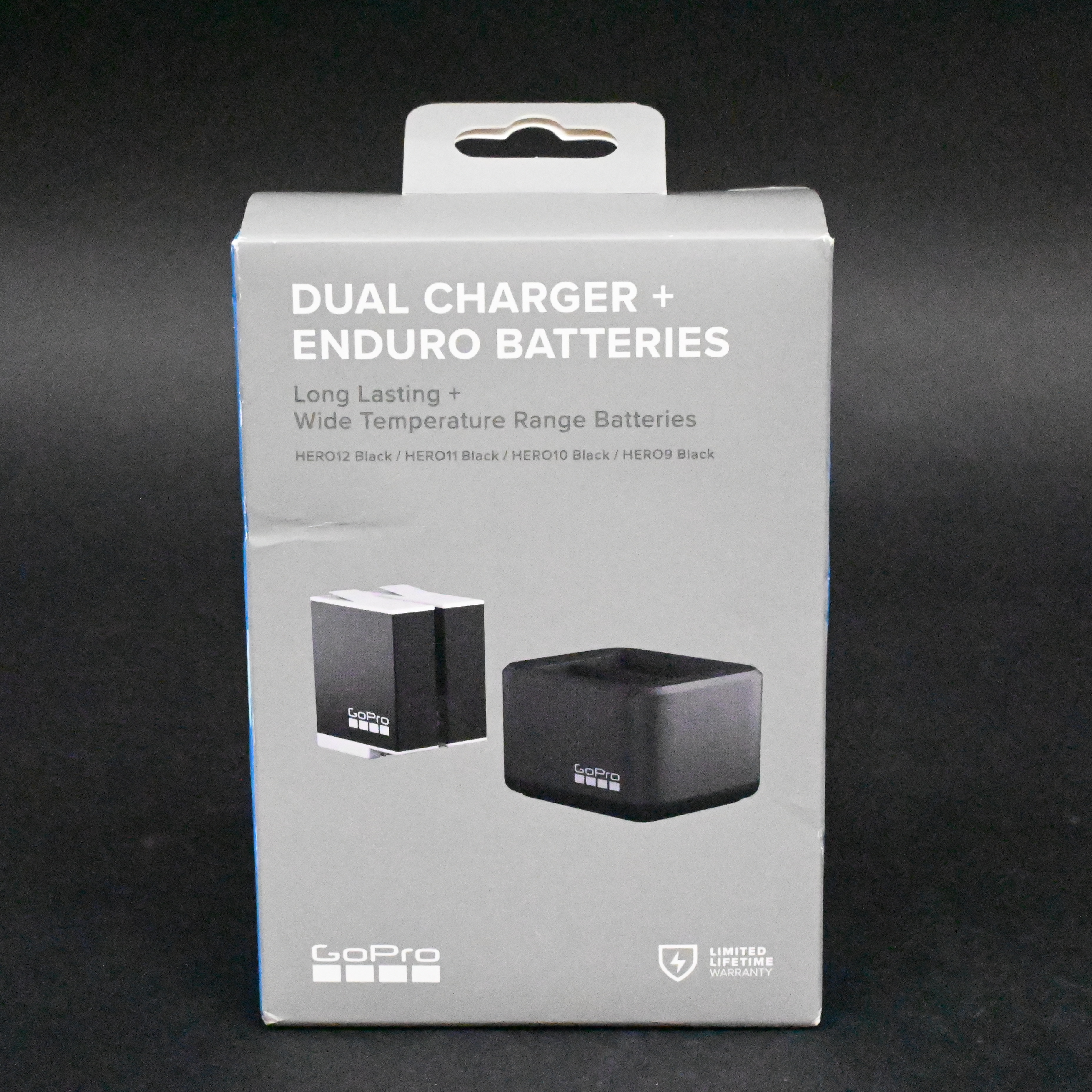 GoPro Dual Battery Charger + 2 Enduro Batteries - Official